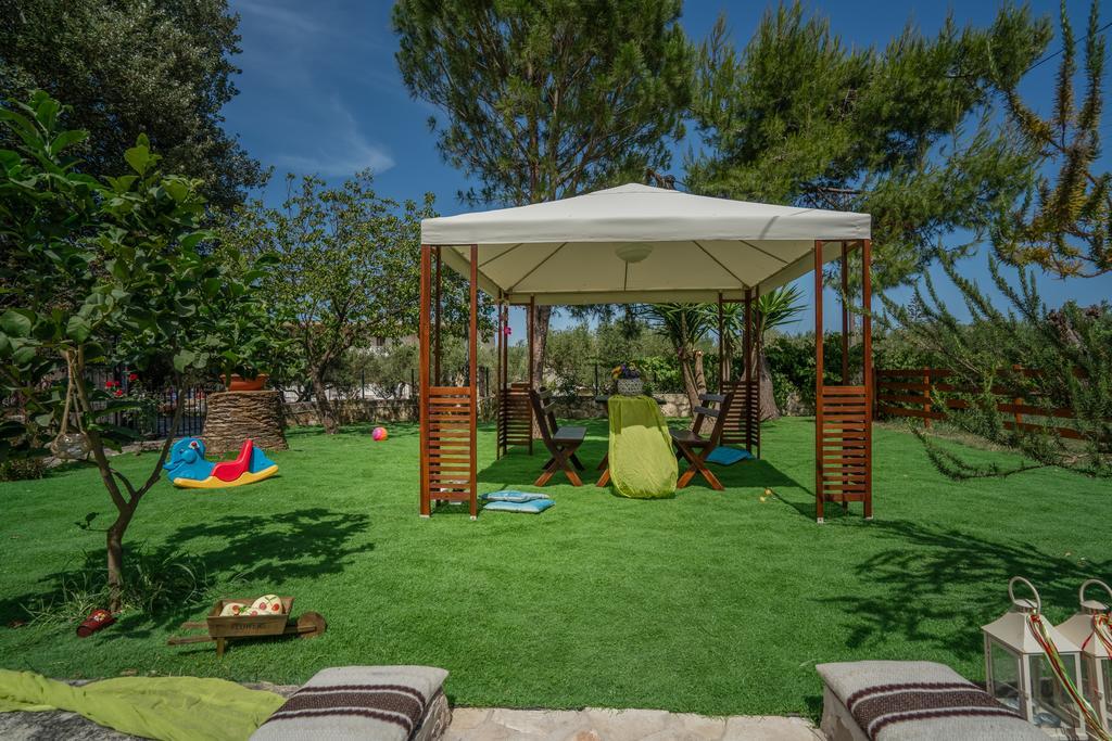 Alba Boutique Apartments Laganas Bagian luar foto